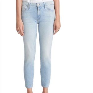 Mother Denim High Waisted Looker Crop • Size 26